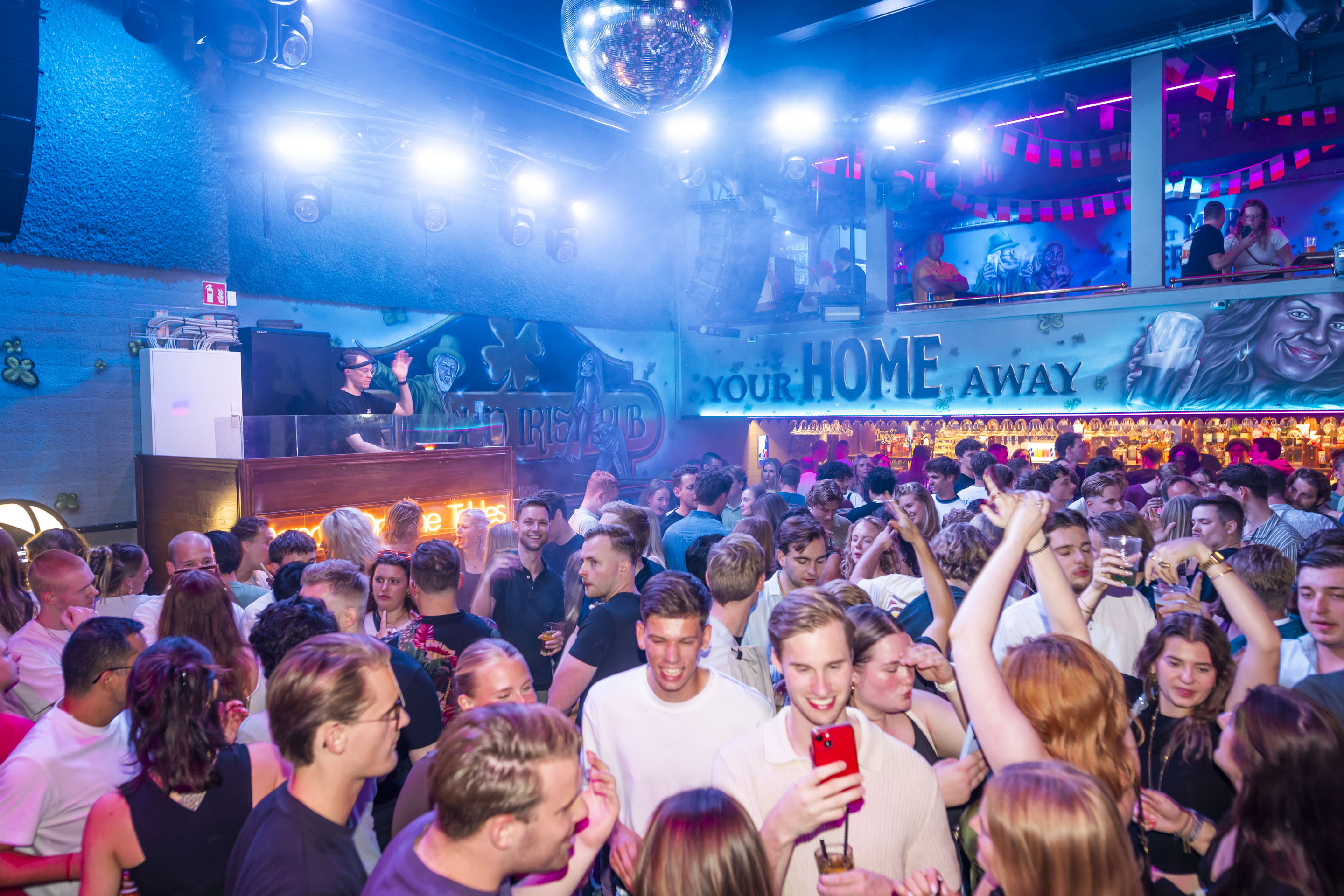 Old Irish Pub_Damhuskroen_74.jpg