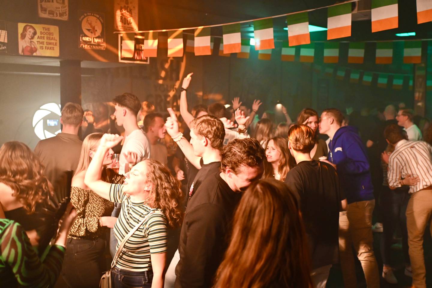 Old Irish Pub_Damhuskroen_74.jpg