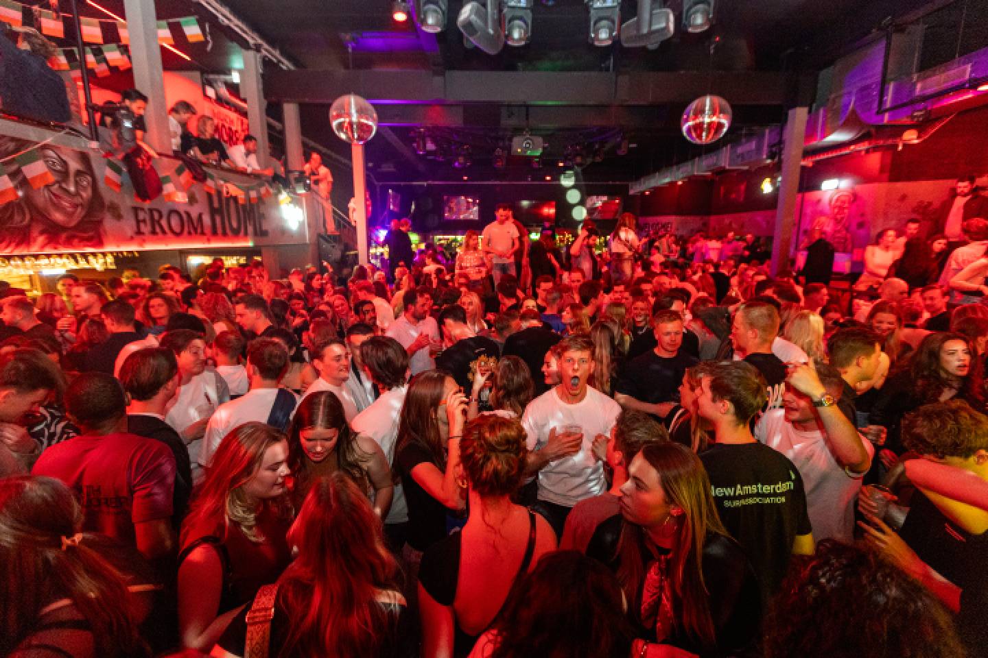 Old Irish Pub_Damhuskroen_74.jpg